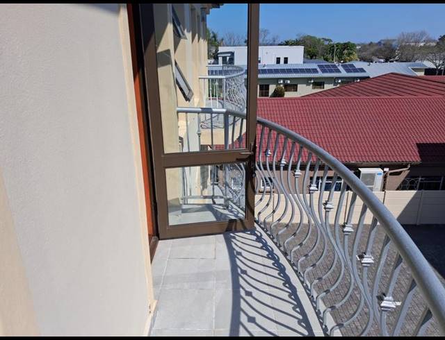 2 BEDROOM APARTMENT FOR SALE IN GEORGE CENTRAL